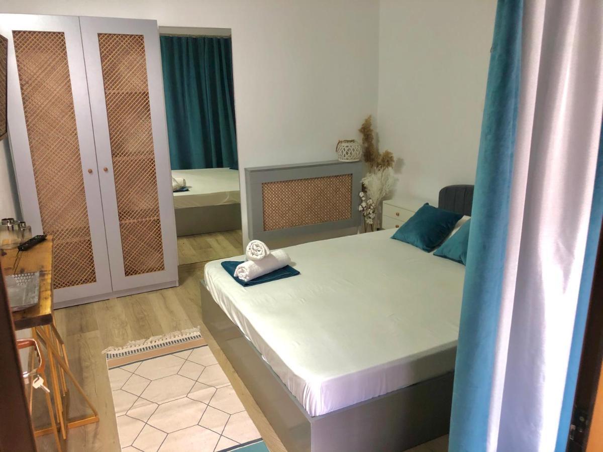 Casa Mediterana Două Mai Esterno foto