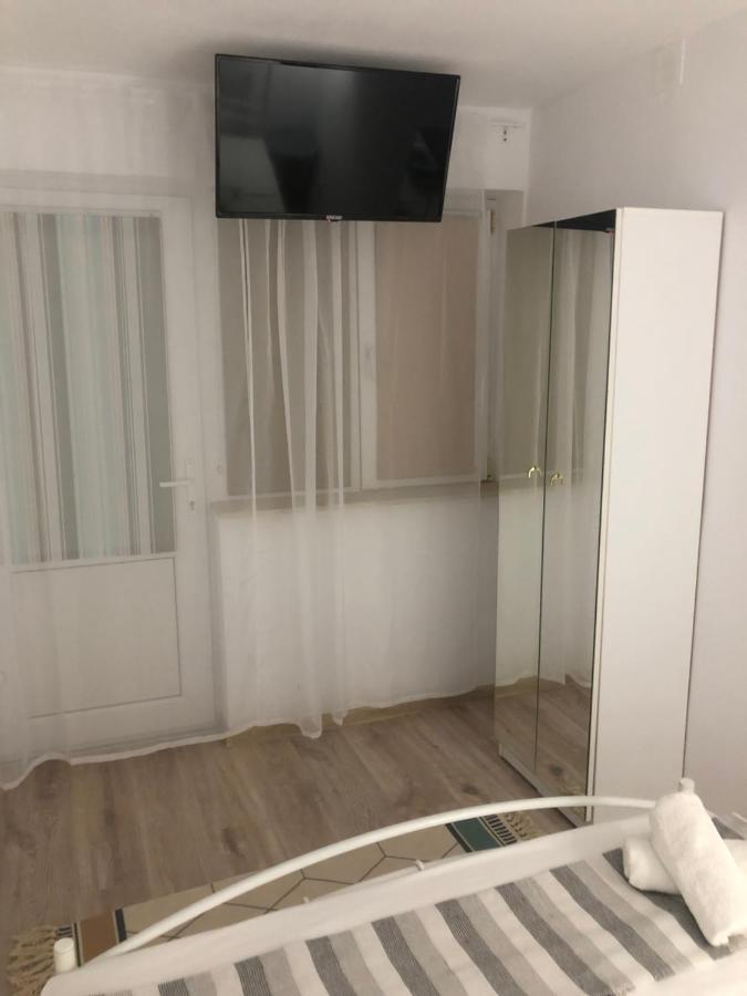 Casa Mediterana Două Mai Esterno foto