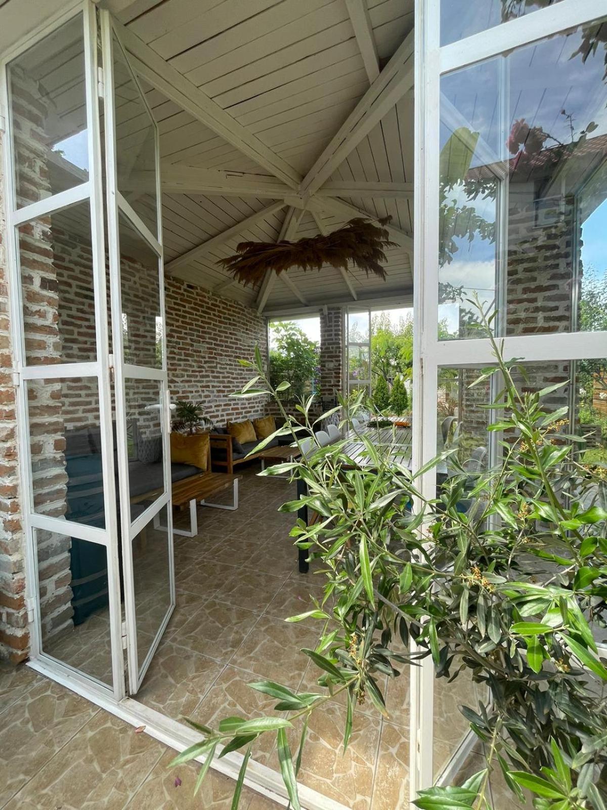 Casa Mediterana Două Mai Esterno foto