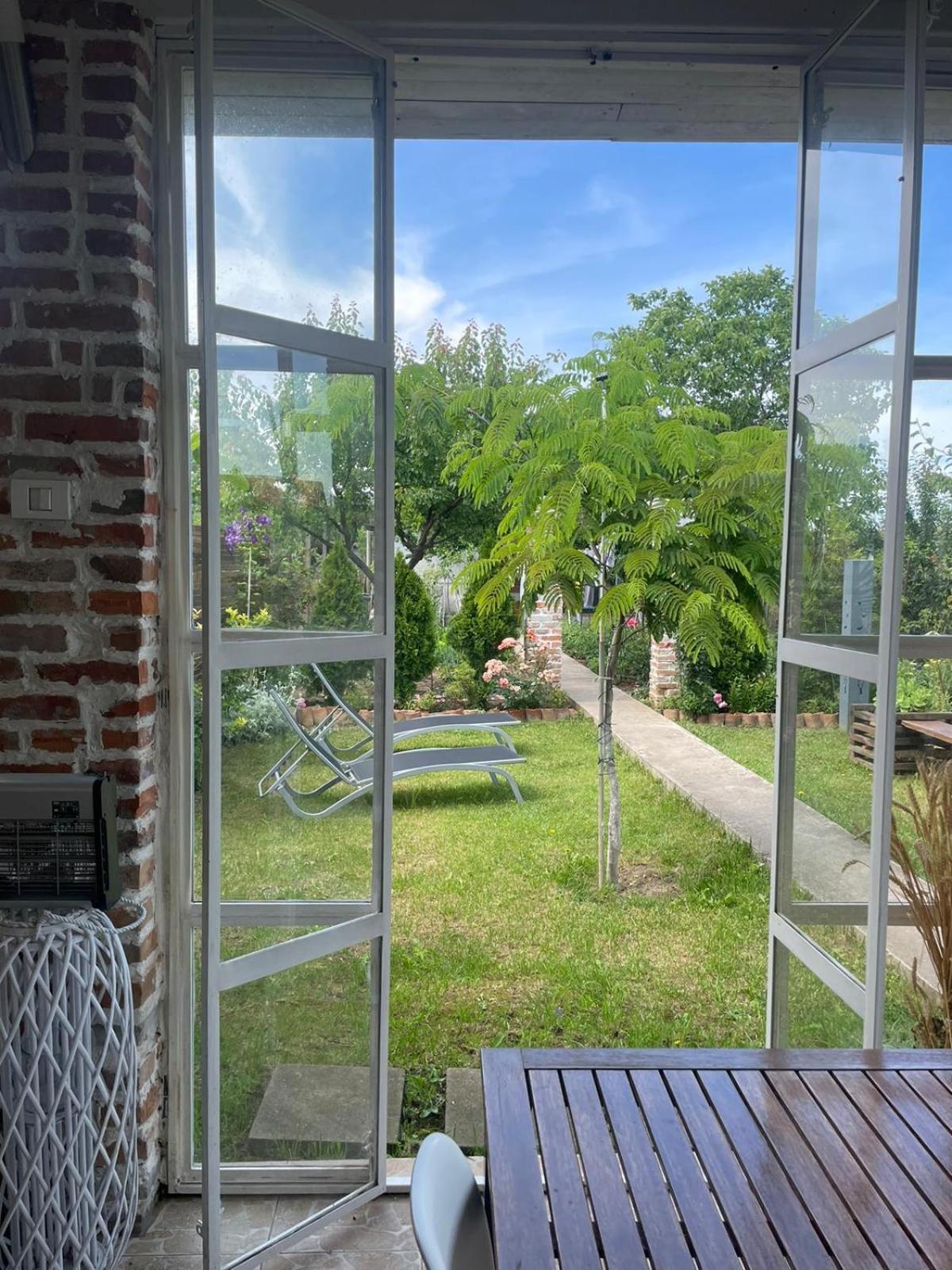 Casa Mediterana Două Mai Esterno foto
