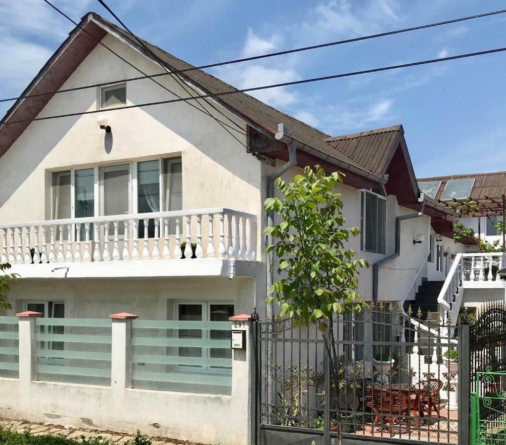 Casa Mediterana Două Mai Esterno foto