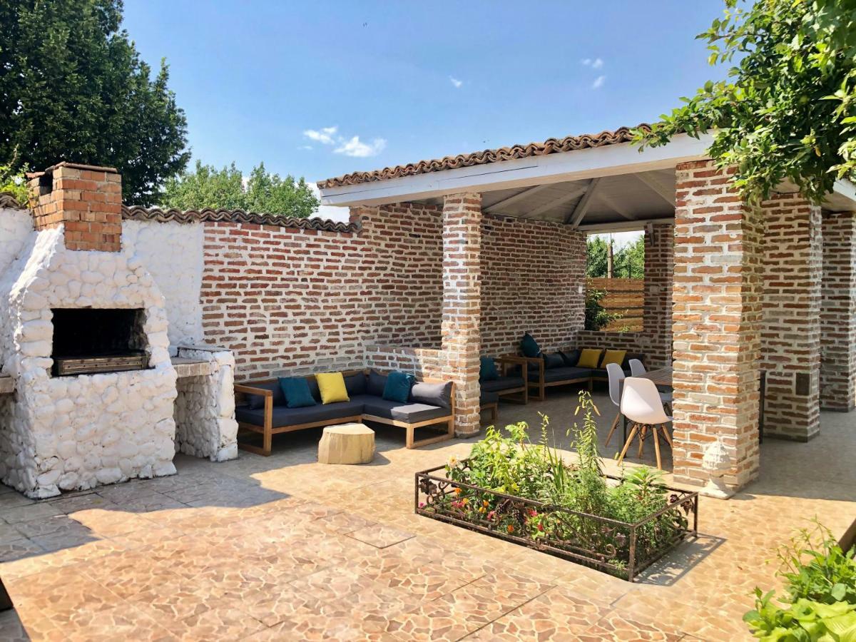 Casa Mediterana Două Mai Esterno foto