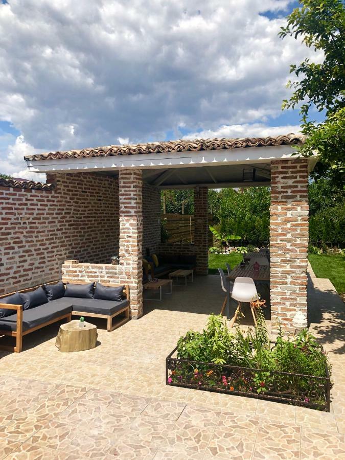 Casa Mediterana Două Mai Esterno foto